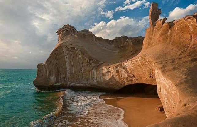 Naiband Bushehr beach