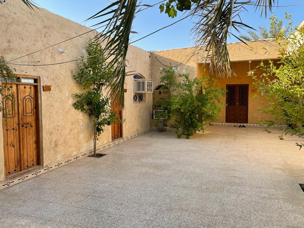 بومگردی ناخدا امینی