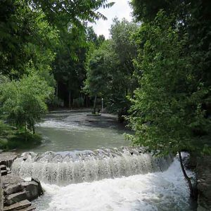 پارک وکیل آباد