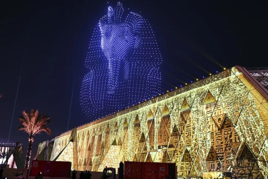 مصر 9 روز سال 1405